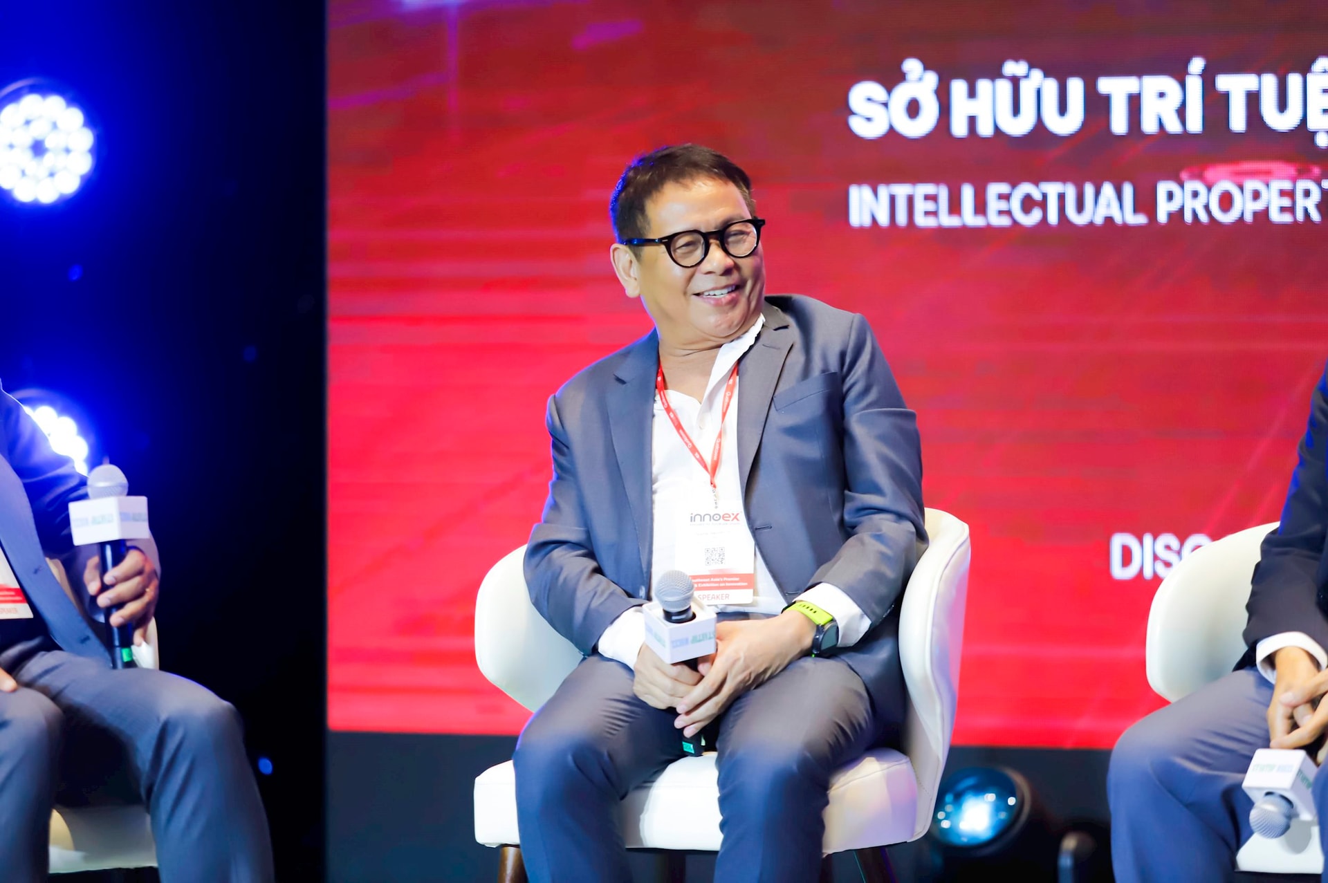 prof.-duong-nguyen-vu(1).jpg