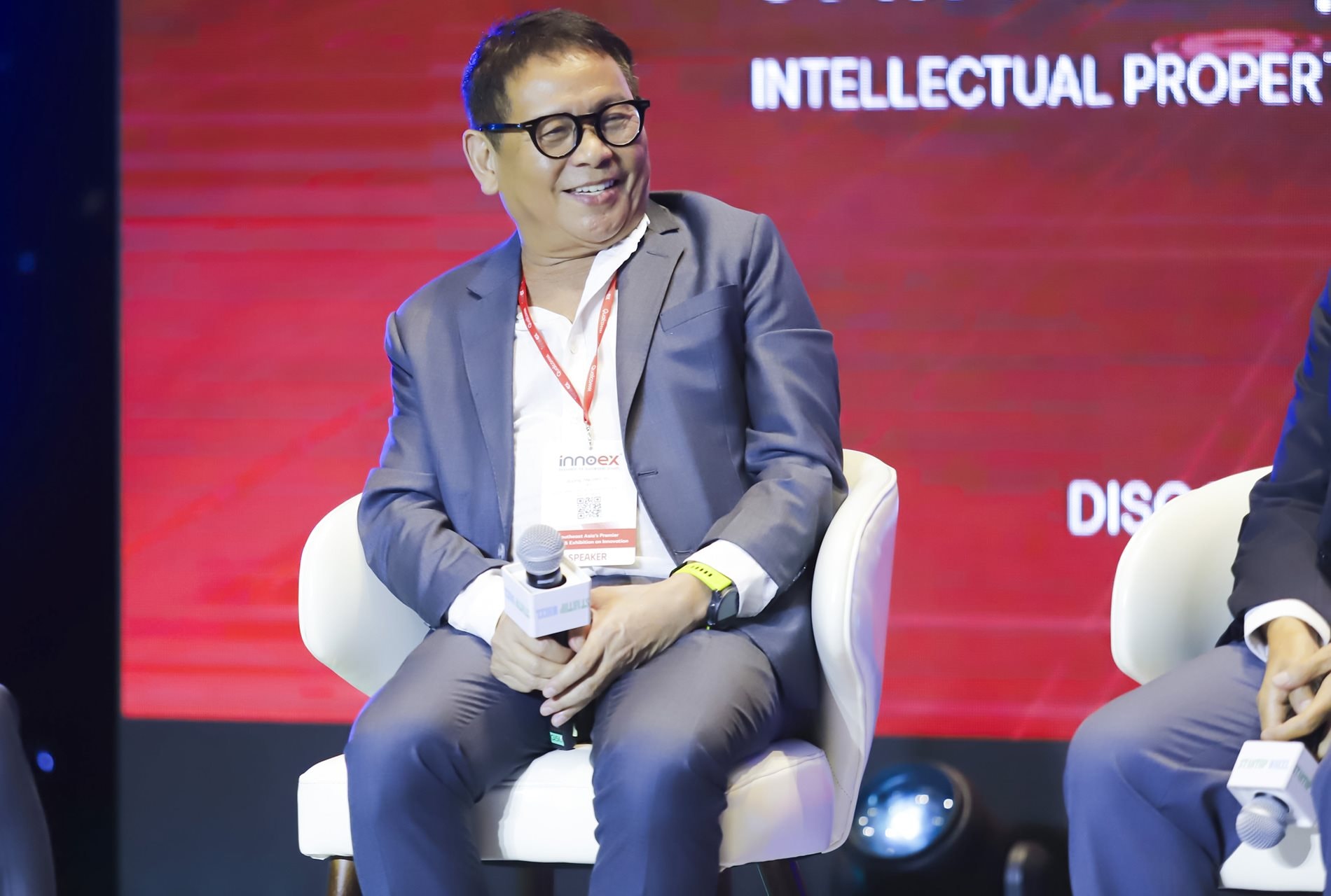 prof.-duong-nguyen-vu.jpg