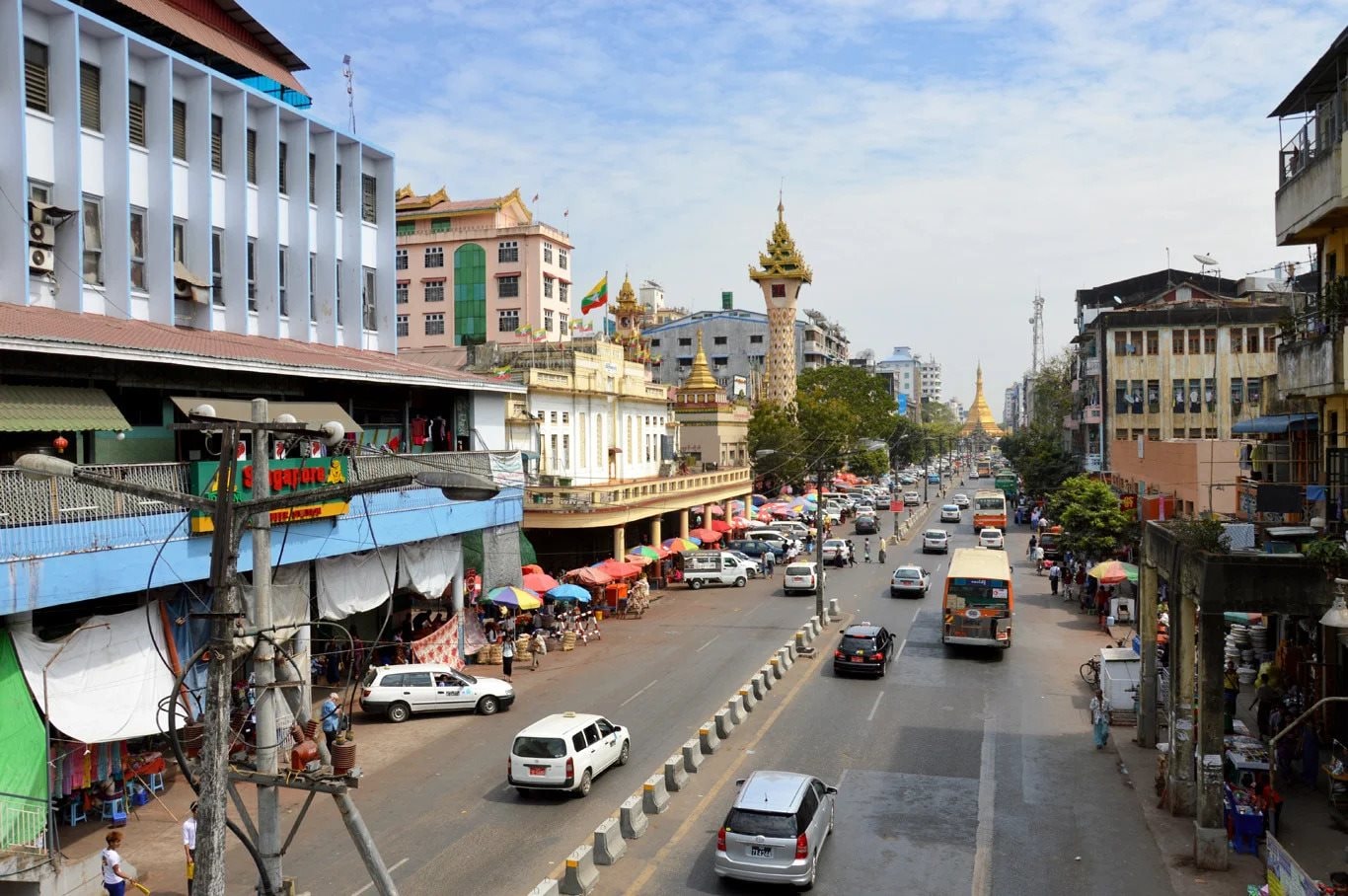 Quốc gia duy nhất ASEAN từng tăng trưởng âm, nay được dự báo mức tăng ngang Singapore