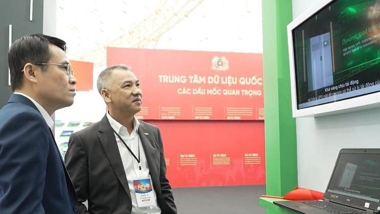 ong-dong-mai-lam-17563924295911457995893.jpg