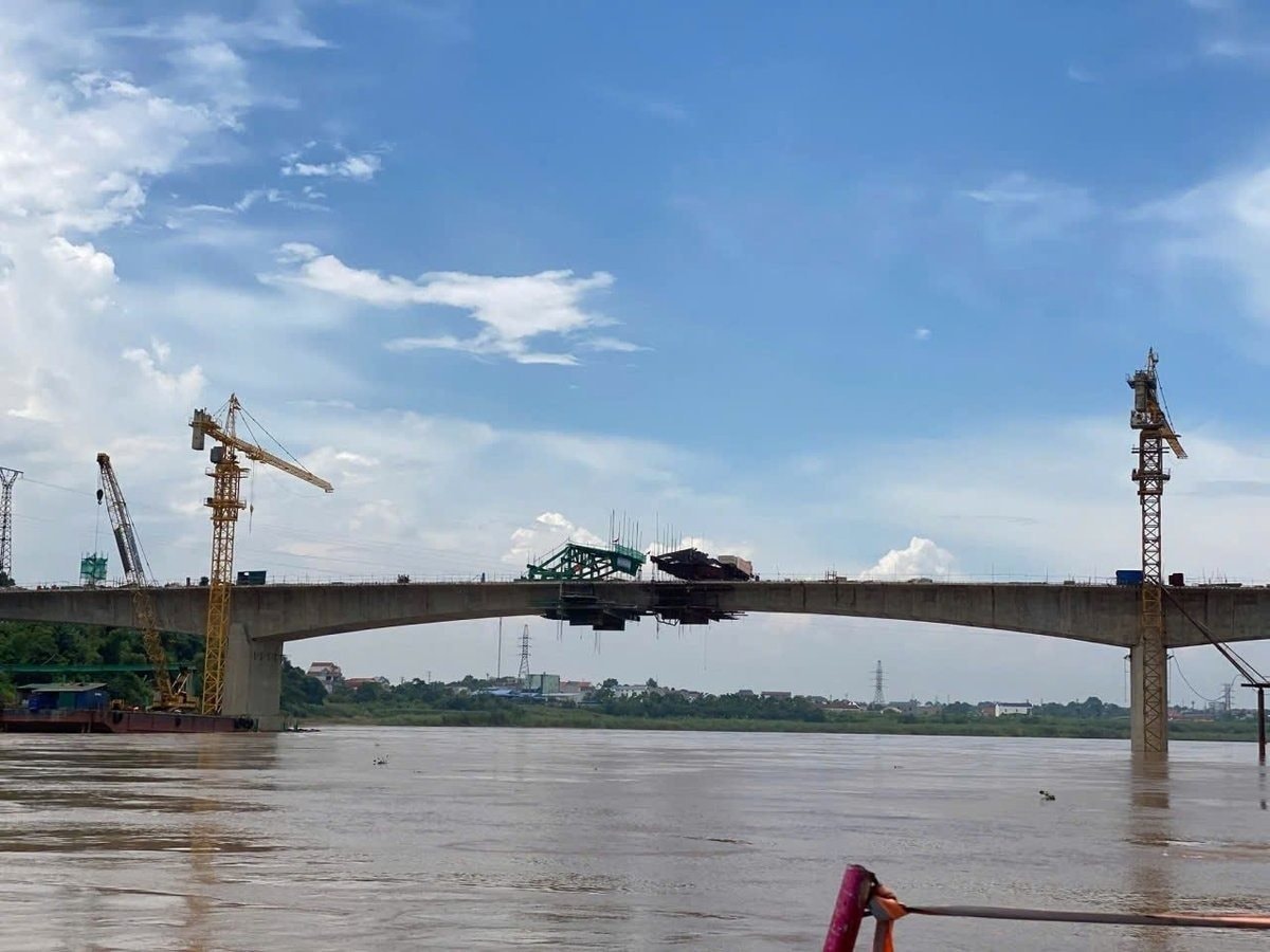 Chưa từng có trong lịch sử ngành cầu cả nước: Công trình 600 tỷ về đích thần tốc sau 10 tháng thi công, DN nào đứng sau?