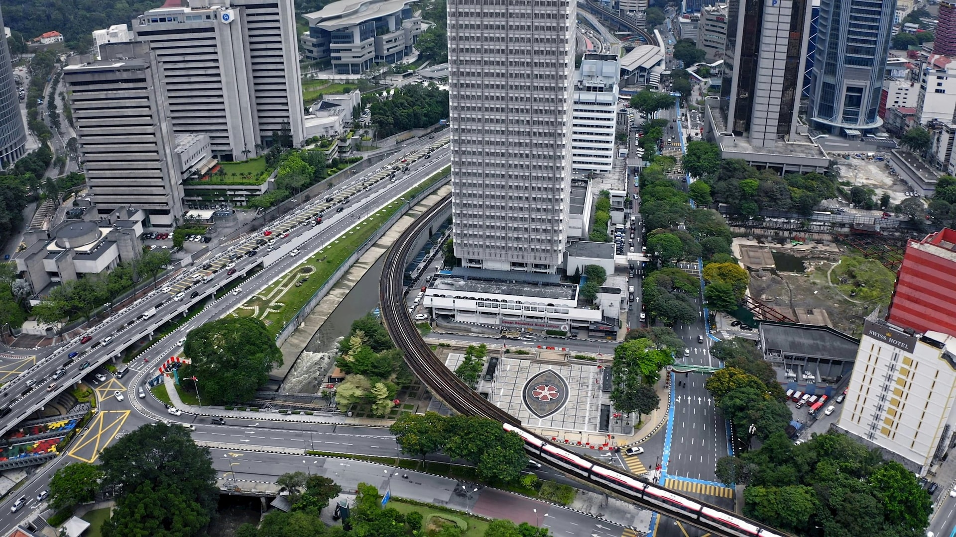 Nước ASEAN từng có nửa dân số đói nghèo, nay GDP đầu người đã gấp chục lần một nước khác