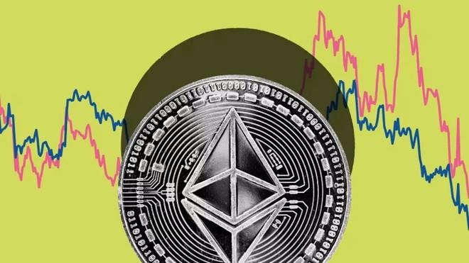 Một cá voi Bitcoin "ngủ đông" 7 năm vừa bất ngờ mua vào 4 tỷ USD Ethereum trong hai ngày