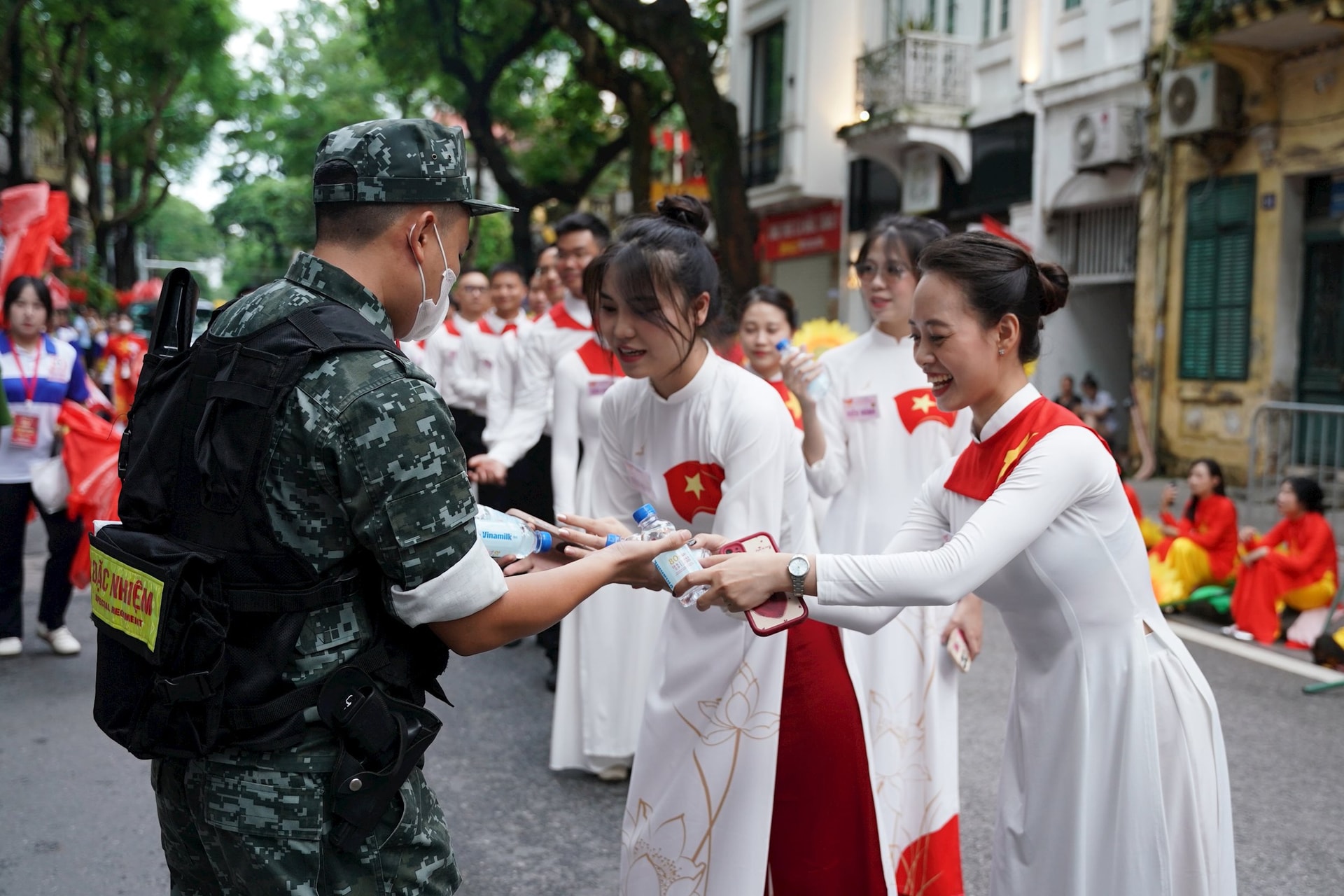 anh-06a(1).jpg