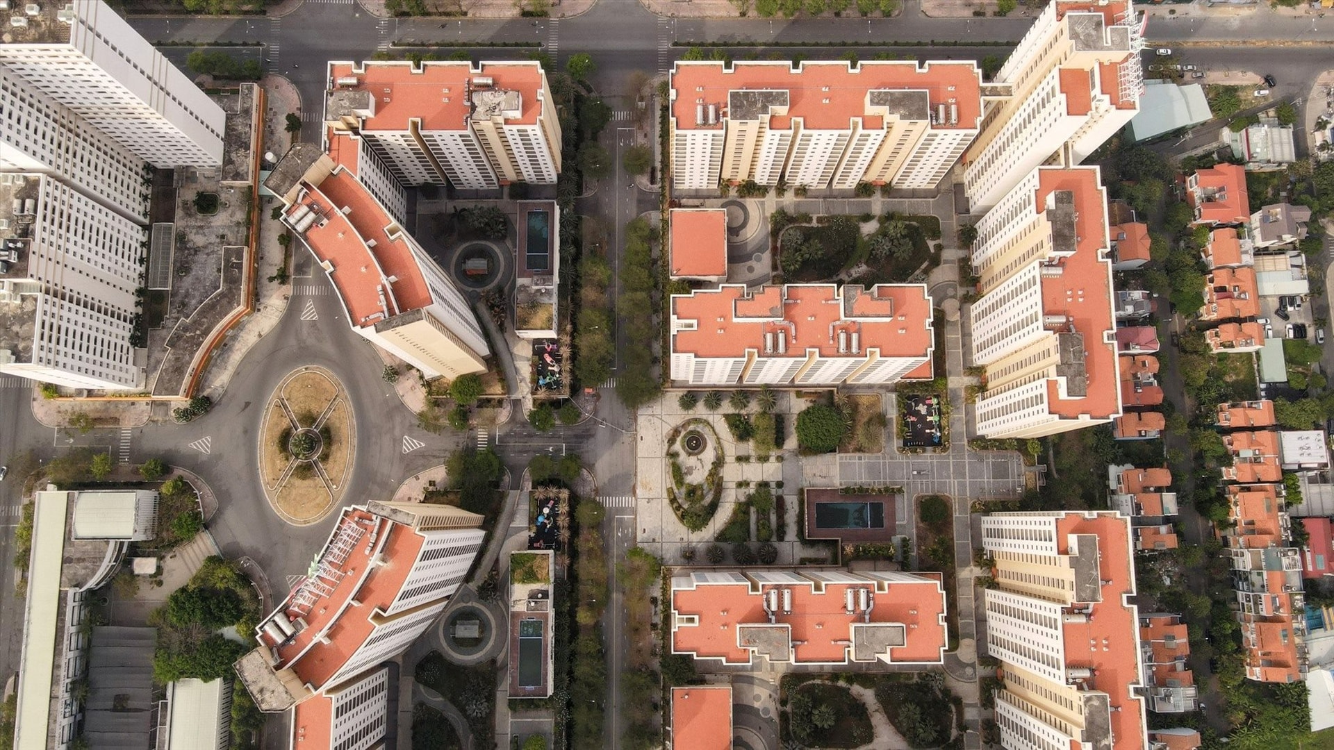 "Hàng xóm" bán 10 tỷ/căn, vì sao gần 4.000 căn hộ tại "đất vàng" Thủ Thiêm giá chưa đến 3 tỷ vẫn ế khách?