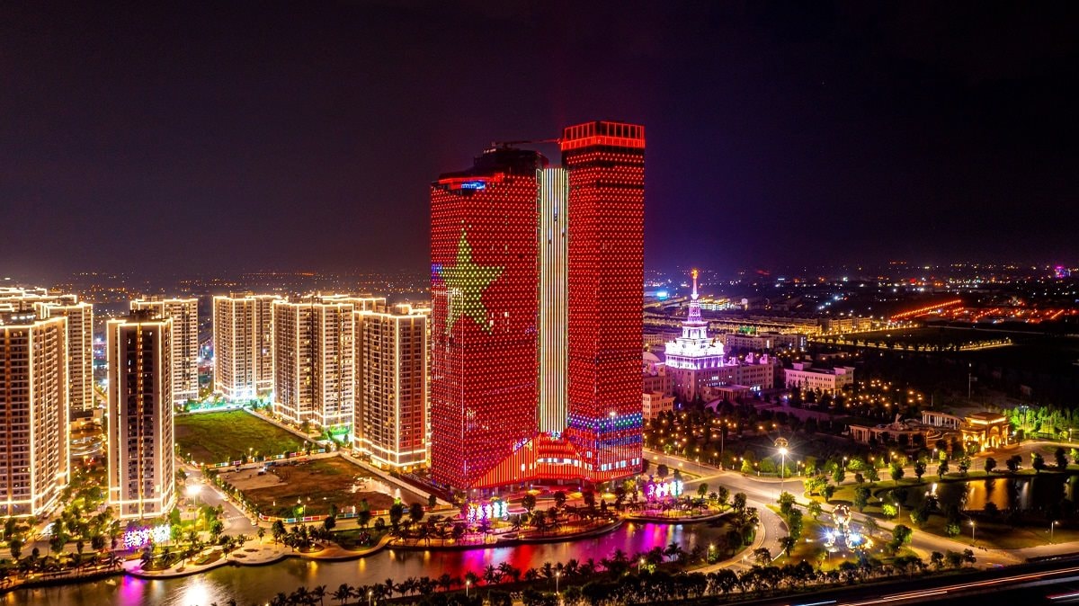 Vingroup và thực tế con số nợ tài chính, doanh thu tương lai