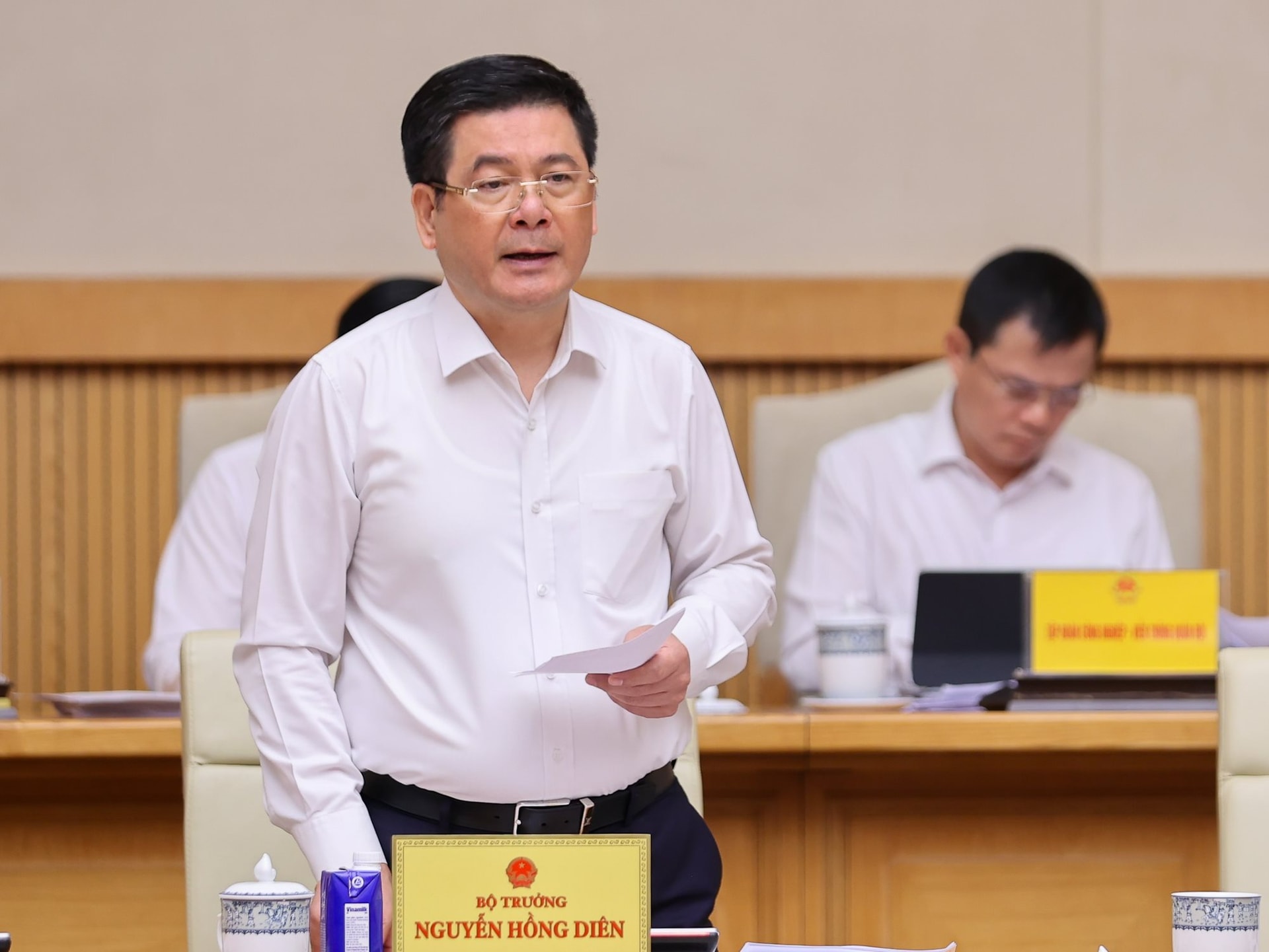 bo-truong-cong-thuong.jpg