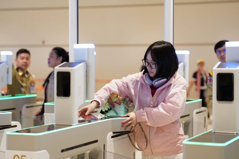 check-in.jpg