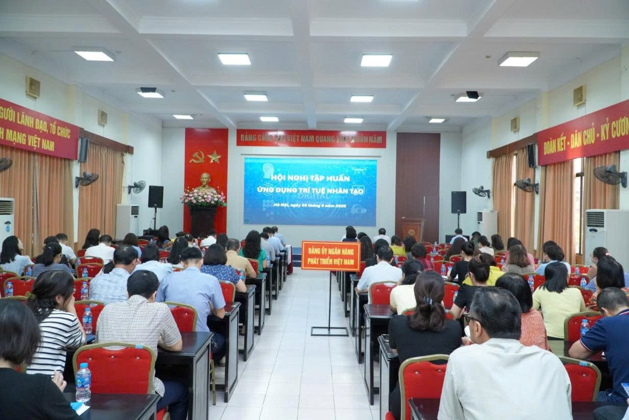 VDB tham dự Hội nghị tập huấn ứng dụng trí tuệ nhân tạo do Văn phòng Trung ương Đảng tổ chức