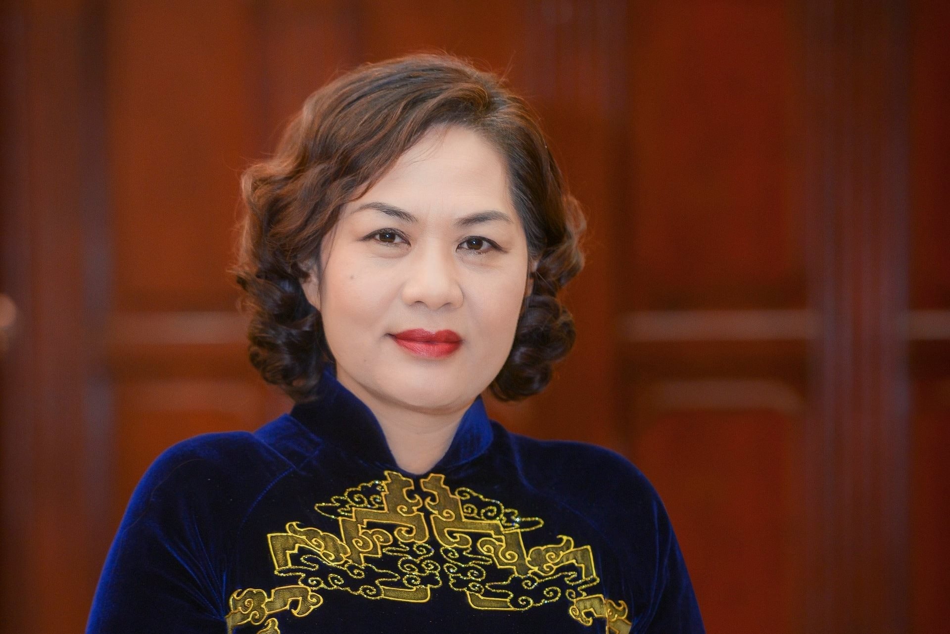 Thống đốc Nguyễn Thị Hồng được vinh danh là một trong ba Thống đốc Ngân hàng Trung ương xuất sắc nhất thế giới năm 2025, đừng cùng với Chủ tịch FED và Thống đốc Đan Mạch