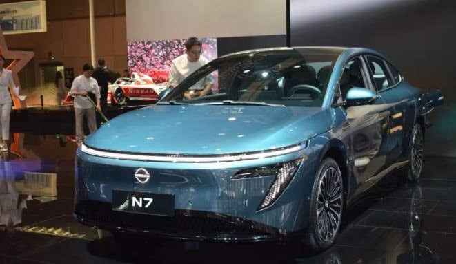 Nissan dự lỗ 500 tỷ yen, khó khăn chưa từng có