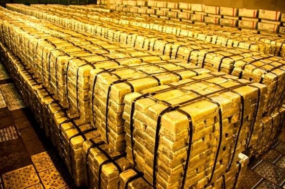 Ngân hàng đầu tiên rục rịch nhập cuộc vàng miếng, "ông lớn" SJC có sẵn dây chuyền 5.000 lượng/ngày