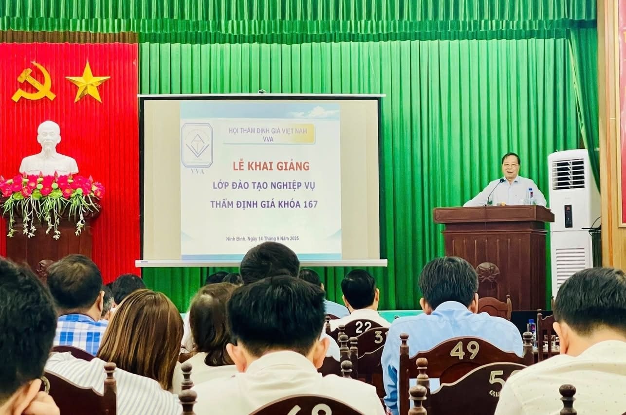 Hội Thẩm định giá Việt Nam tổ chức khóa đào tạo nghiệp vụ thẩm định giá cho các cán bộ công chức xã ở Ninh Bình