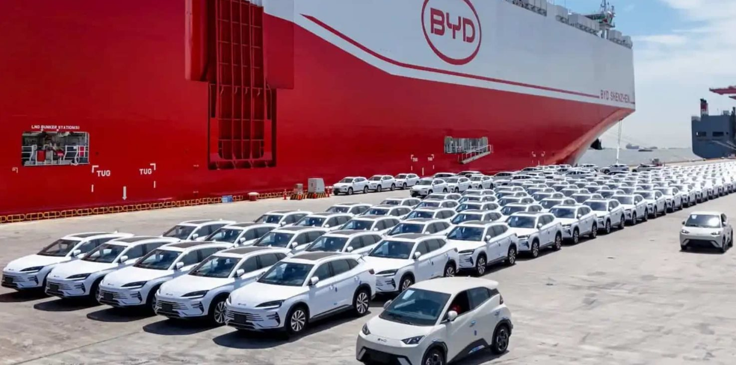 Chuyện gì đang xảy ra với BYD: Vốn hóa bốc hơi 45 tỷ USD chỉ trong vài tháng, vị thế 'vua xe điện' Trung Quốc lung lay