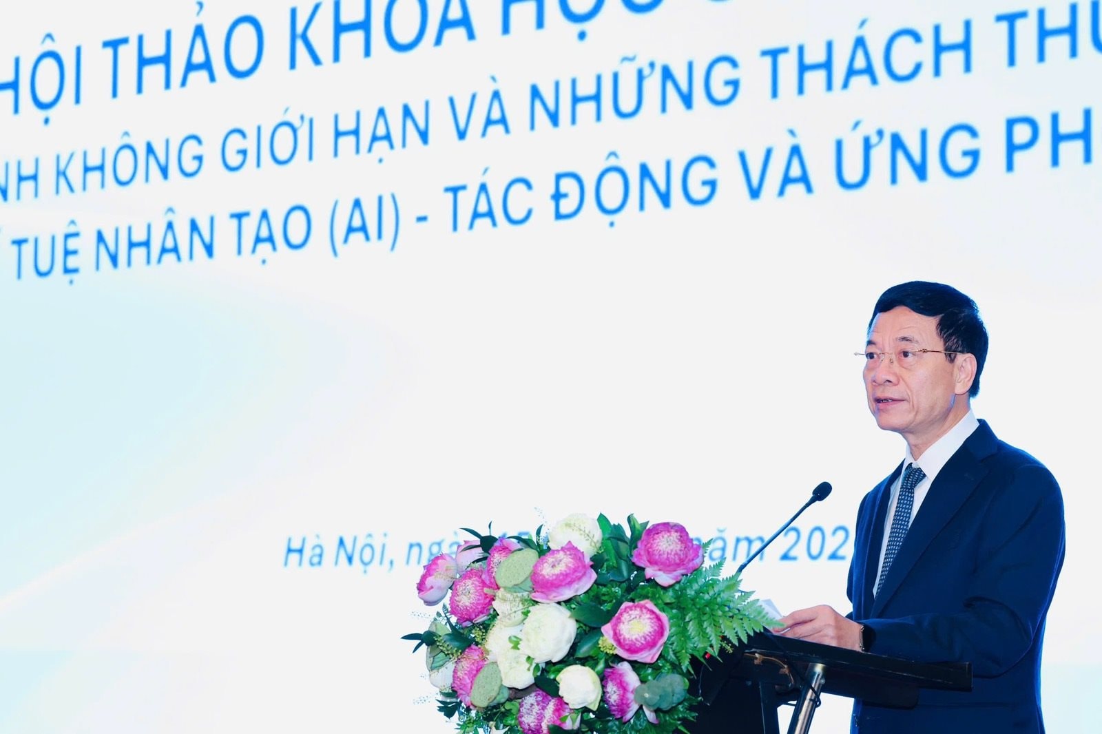 bo-truong-khoa-hoc-va-cong-nghe-nguyen-manh-hung-phat-bieu-1-.jpg