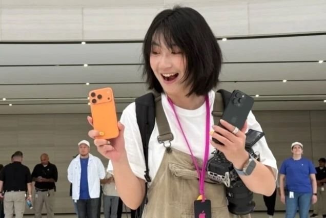 CEO Trung Quốc chi 2 triệu USD tặng iPhone 17 Pro Max cho toàn nhân viên, chịu luôn cả thuế phí
