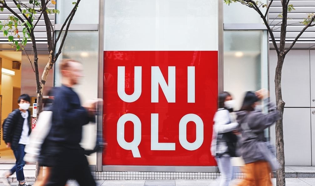 Lần đầu tiên trong lịch sử may mặc Nhật Bản: Uniqlo vượt mốc doanh thu 1.000 tỷ yên, thuật toán thu thập 30 triệu thông tin phát huy hiệu quả
