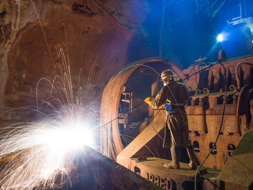 Bị phương Tây trừng phạt, quốc gia chủ chốt của BRICS 'phản đòn': Lập tức siết xuất khẩu loại hàng Mỹ không thể sản xuất, đẩy giá vượt đỉnh 14 năm, thị trường 'cạn khô' nguồn cung