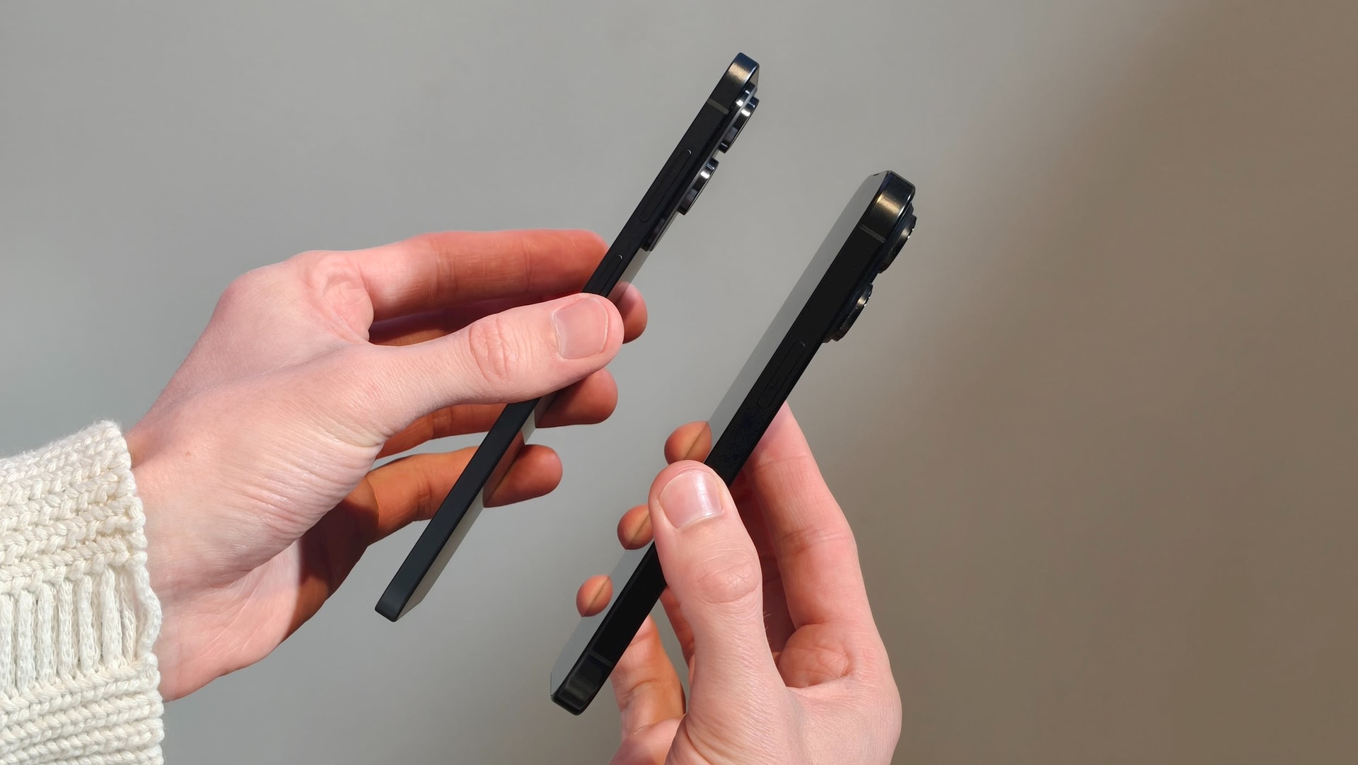 Bùng nổ khi ra mắt, iPhone Air rồi lại thành "bom xịt" giá 30 triệu giống Galaxy S25 Edge vì pin quá yếu?