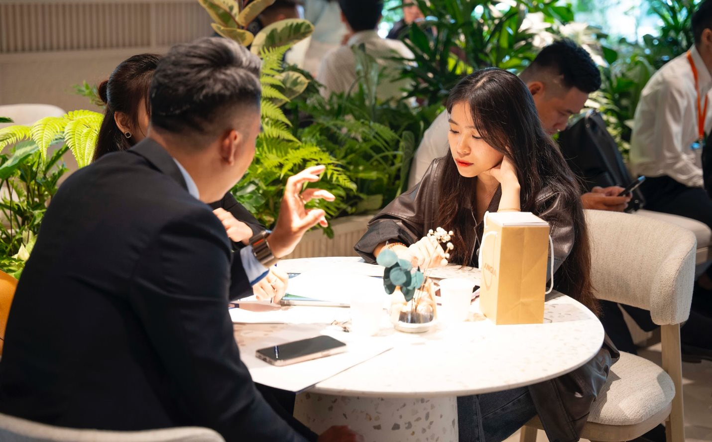 Thị trường chung cư phía Nam: Giao dịch tăng gấp 3, giá tăng trên 30% trong vòng 1 năm