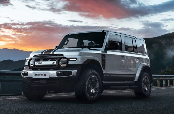 Hãng xe xây nhà máy tại Thái Bình ra mắt SUV điện đạt kỷ lục Guinness: Giá khởi điểm hơn 400 triệu đồng, một lần sạc đi 550 km