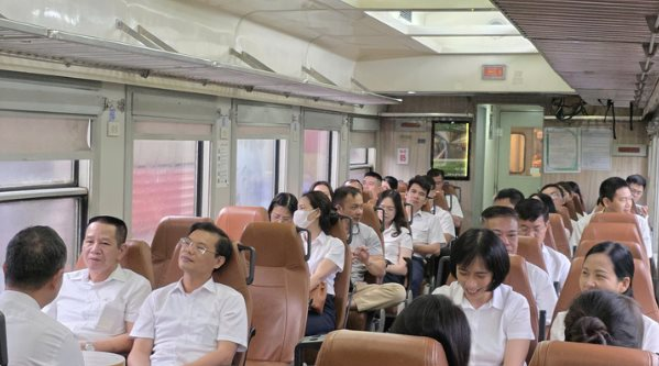 Tàu tuyến Hải Dương – Hải Phòng đưa đón công chức, người lao động hằng ngày hoạt động từ 22/9