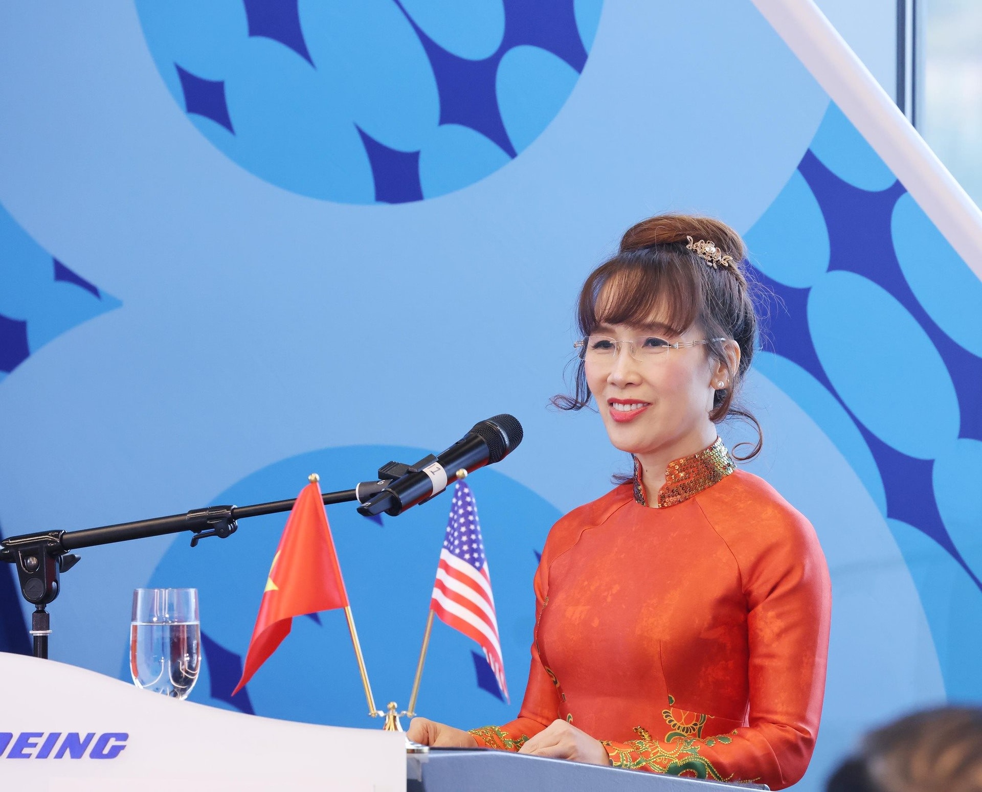 vietjet-1-1758486736255875242094.jpg