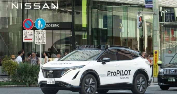 Nissan trình diễn công nghệ tự lái thế hệ mới, nhắm xây dựng cả 1 hệ sinh thái từ pin, động cơ đến phần mềm