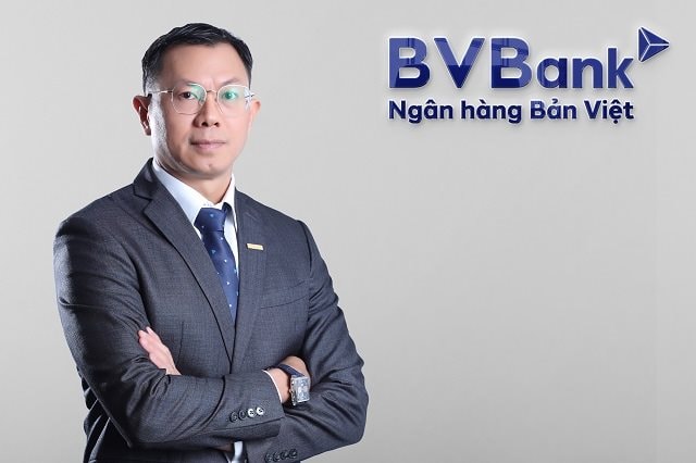 ong-ly-hoai-van.jpg