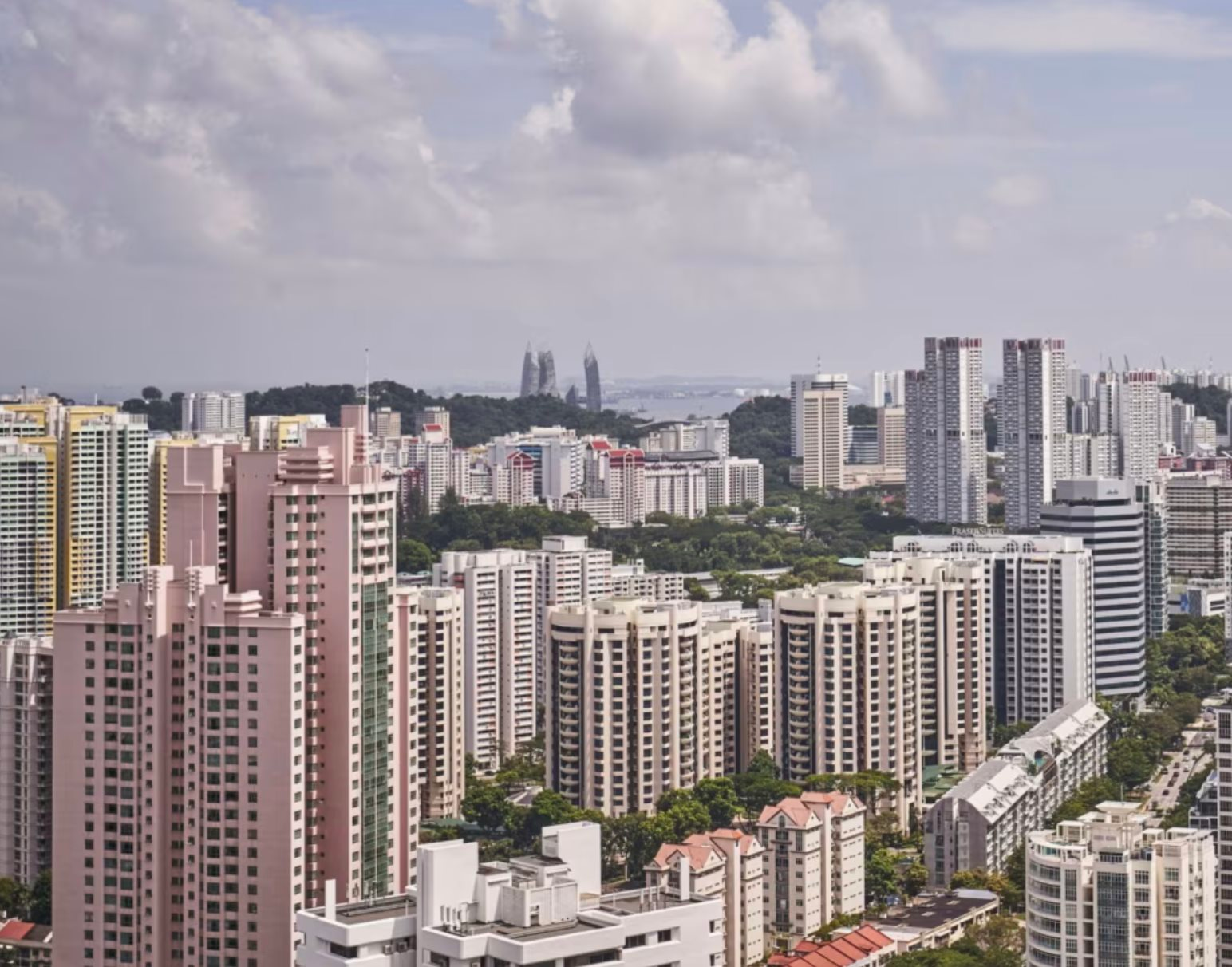 Quốc gia Đông Nam Á 'quay cuồng' vì bất động sản: Căn hộ 1 phòng ngủ giá 22 tỷ, thuế giao dịch 60% vẫn cháy hàng