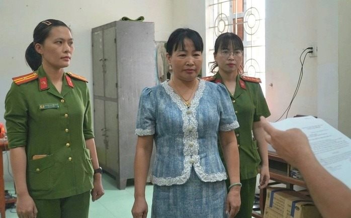 Thép Hòa Phát Dung Quất tố giác vụ "rút ruột" hàng ngàn khối đá của Nhà nước, Giám đốc một công ty bị bắt 