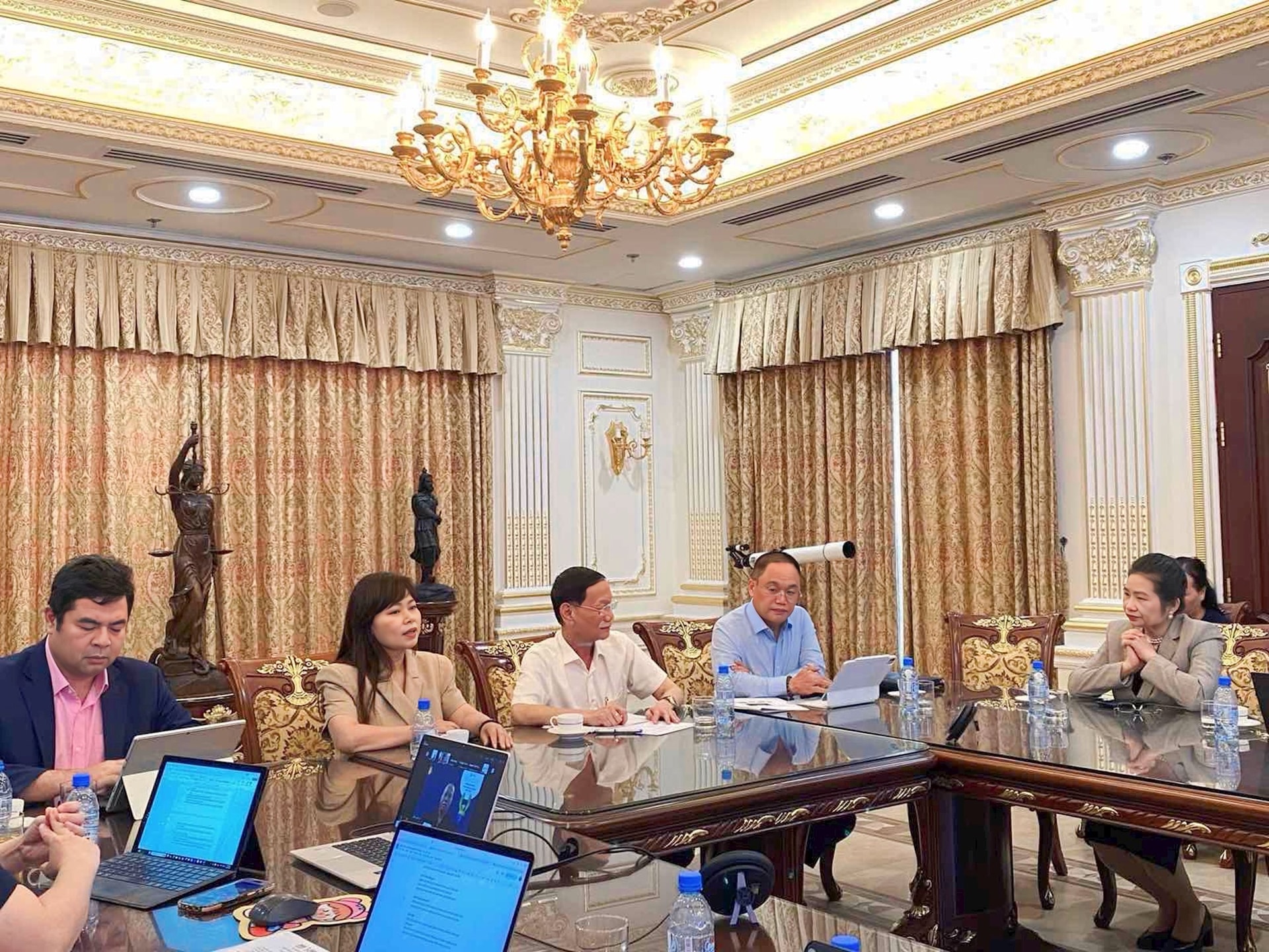 Ông Vũ Văn Tiền nhắc kỳ tích của Đại Dũng, các doanh nhân hiến kế lập liên minh để nâng tỷ lệ nội địa hóa