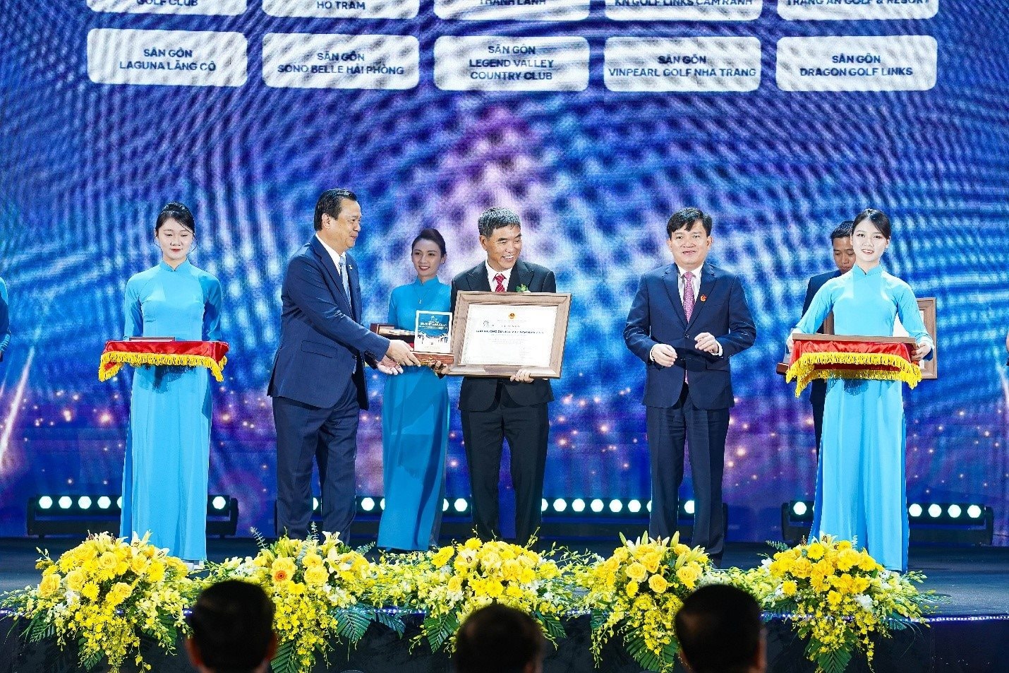 KN Golf Links xuất sắc lọt Rop 10 sân gôn phục vụ khách du lịch tốt nhất Việt Nam