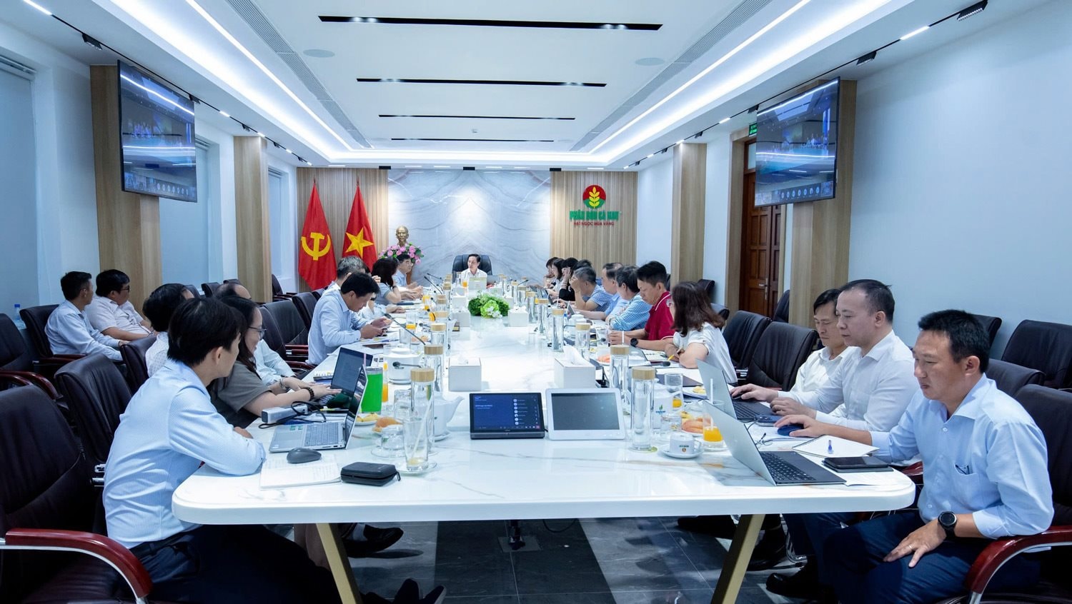 Đạm Cà Mau (DCM): Lãi quý 3 gấp 2,6 lần cùng kỳ, lợi nhuận 9 tháng vượt kế hoạch cả năm 