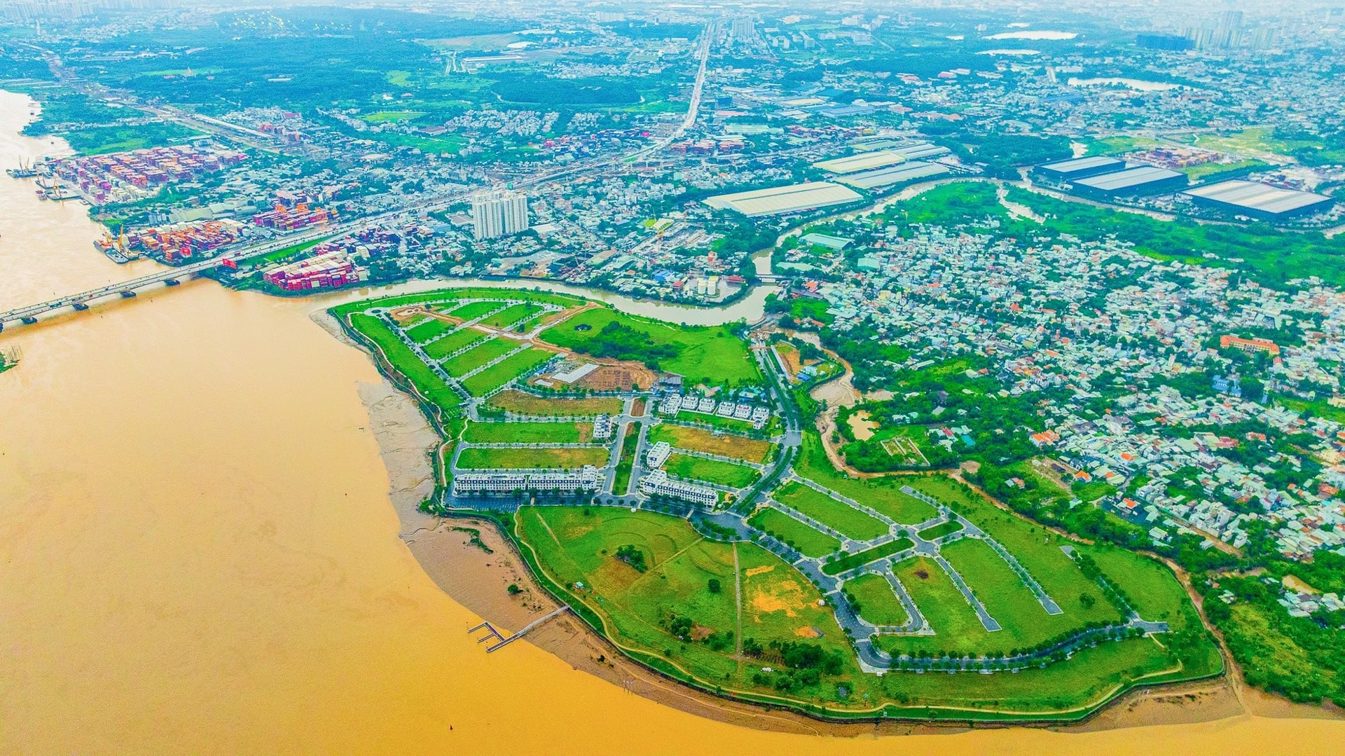Hệ sinh thái của ông Đặng Văn Thành 'chốt' thương vụ Đảo Kim Quy 7.200 tỷ: TTC Land (SCR) chuẩn bị hoàn tất thương vụ nắm quyền kiểm soát Tín Nghĩa Á Châu