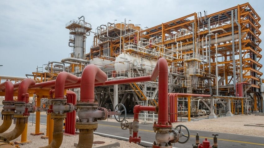 Vừa chốt mua hơn 40 tỷ USD LNG từ Mỹ, một khách 'sộp' lại ngỏ ý mua 50 tỷ m³ khí đốt từ quốc gia BRICS, tuyên bố muốn tiếp tục nhập khẩu trong nhiều năm tới