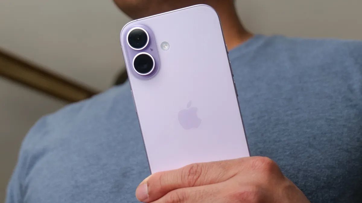 iPhone đã sao chép đủ thứ từ Android, vậy mà còn mỗi tính năng hay nhất này lại mãi không "đánh cắp" được
