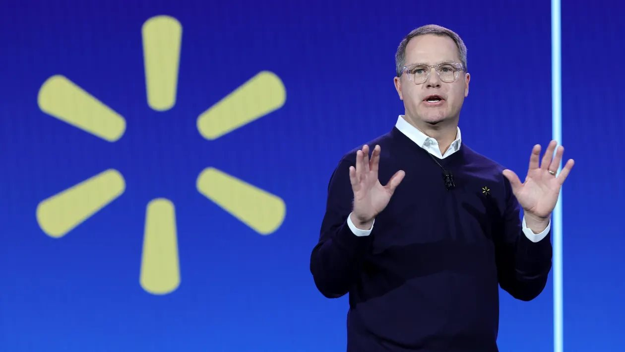 CEO Walmart: AI sẽ thay đổi mọi công việc, nhưng vẫn có cách để con người nổi bật