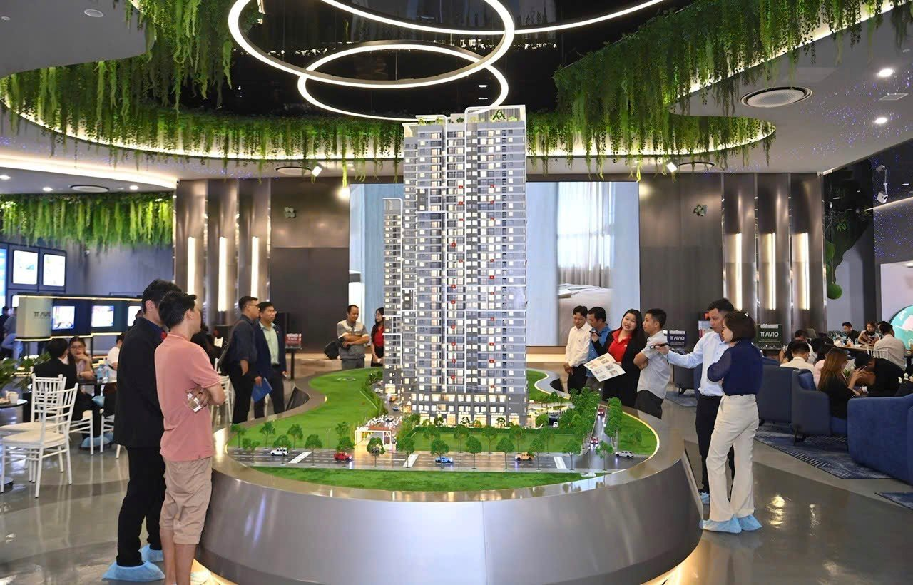 Bất động sản phía Nam “dậy sóng”, giá căn hộ tăng 7% trong 3 tháng