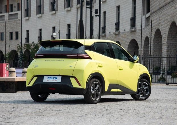 BYD bất ngờ ghi nhận doanh số tăng 880% tại một thị trường 'màu mỡ': Được miễn thuế đối với xe điện, hấp dẫn hơn cả Mỹ, EU