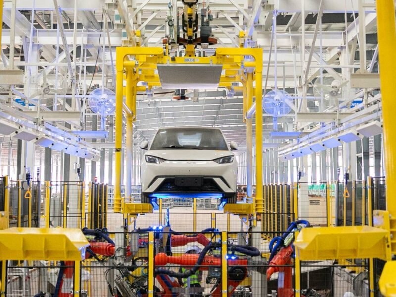 Lấy đất từ Ford, BYD rót hơn 25.000 tỷ đồng xây dựng “siêu nhà máy” tại quốc gia BRICS sát Mỹ, dự kiến công suất hơn 300.000 xe điện/năm