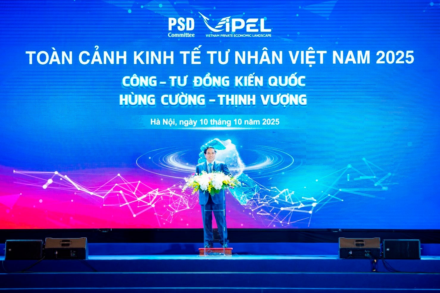 thu-tuong-chinh-phu-pham-minh-chinh-chia-se-tai-chuong-trinh-mo-hinh-toan-canh-kinh-te-tu-nhan-lan-thu-nhat-.jpg