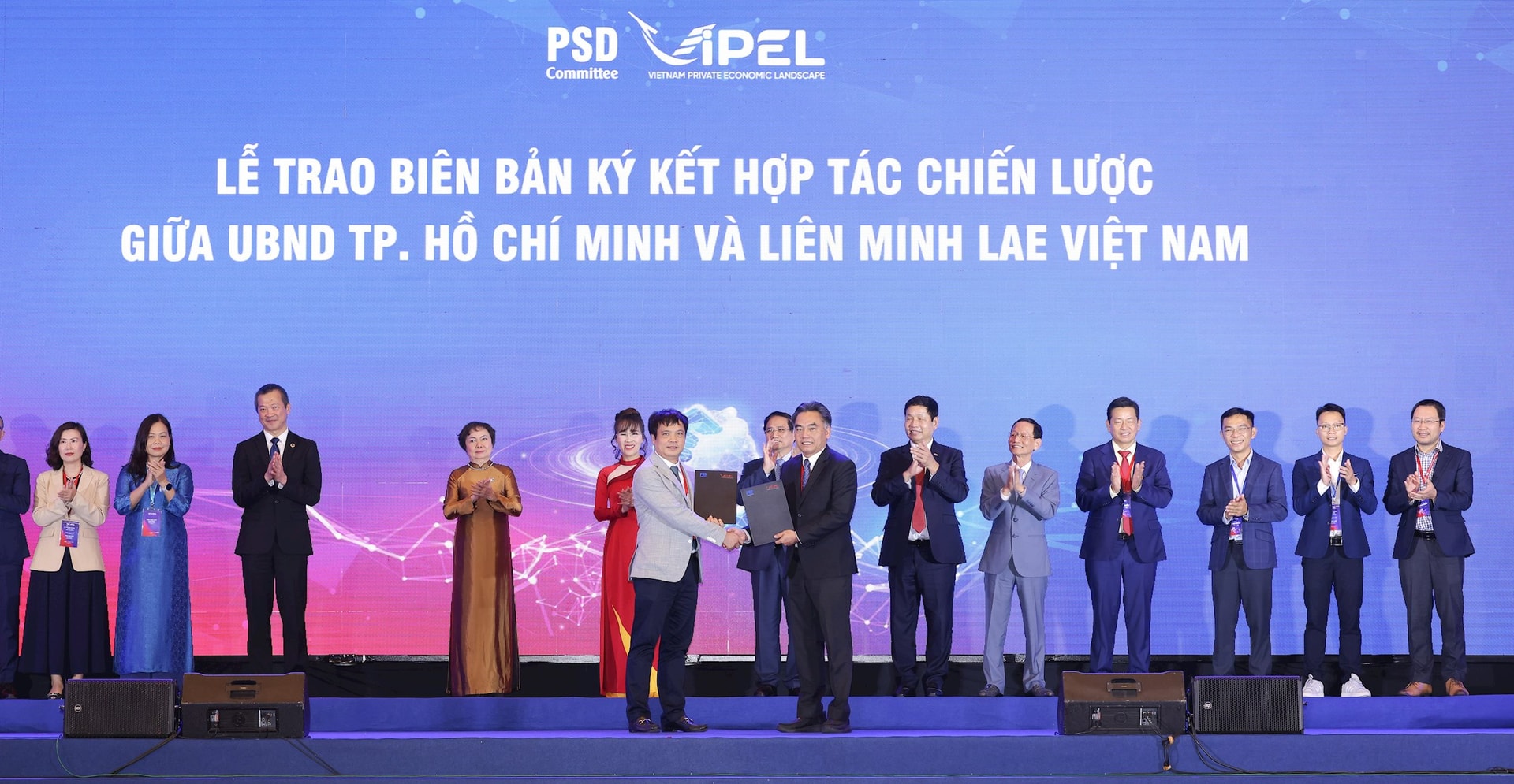 FPT bắt tay Vina Capital, muốn biến Việt Nam thành thủ phủ drone