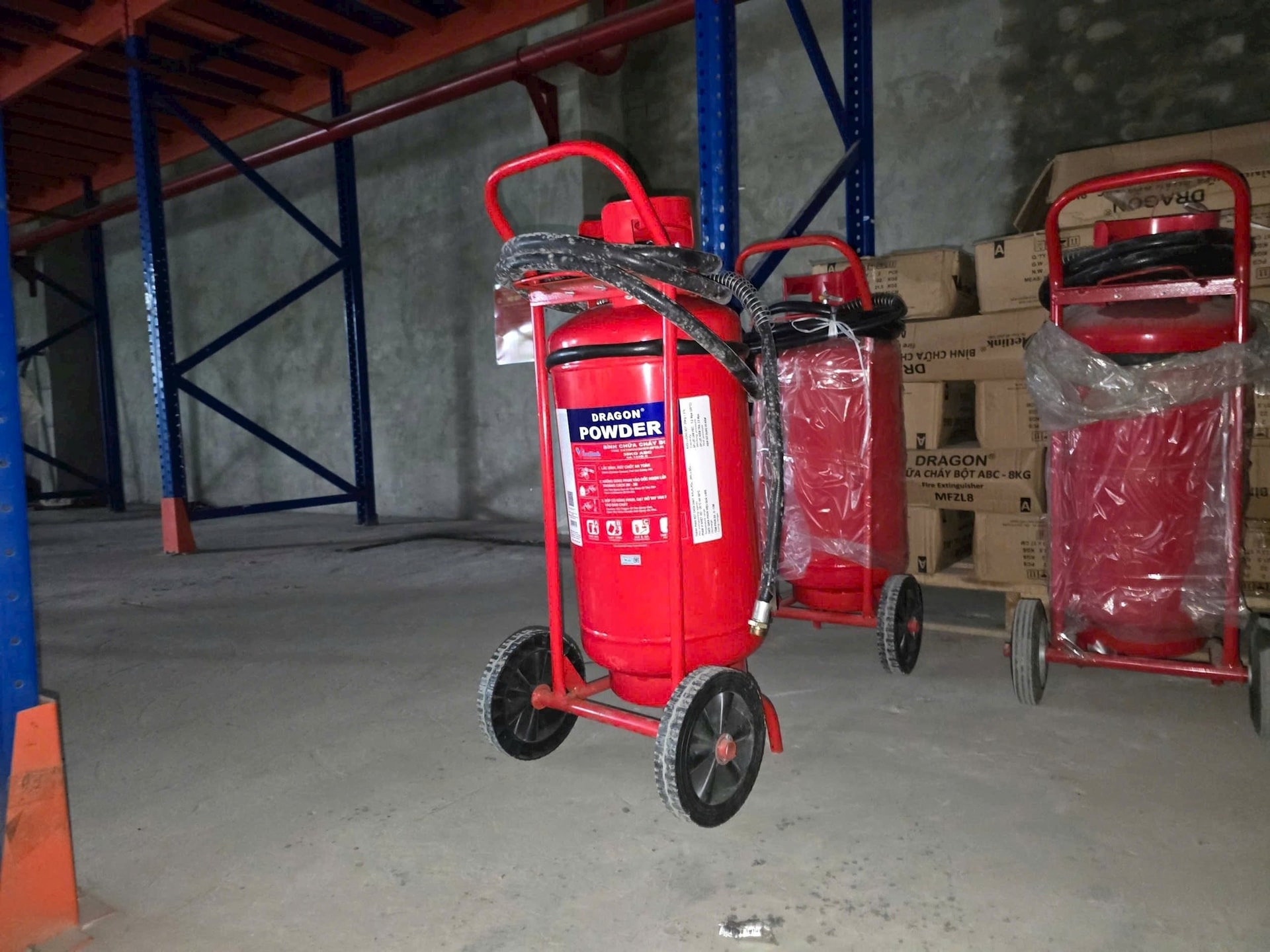 Điều tra công ty sản xuất 3 triệu bình chữa cháy giả, doanh thu 1.000 tỷ đồng, gây hoạ trong các vụ cháy gần đây 