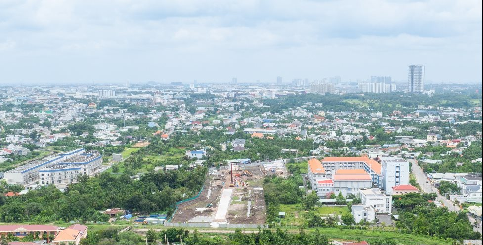 Cuộc đua bung hàng cuối năm tại “siêu đô thị” TP.HCM (mới)