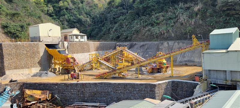 Việt Nam có kho báu khác cả thế giới thèm khát, một tỉnh miền trung nắm 80% trữ lượng 