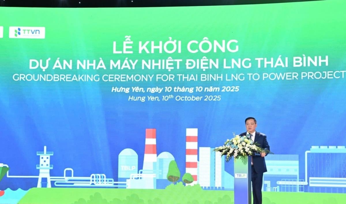 Nhà máy nhiệt điện LNG Thái Bình 2,7 tỷ USD vừa khởi công lại muốn lùi thời hạn vận hành vì không kịp đặt hàng turbine
