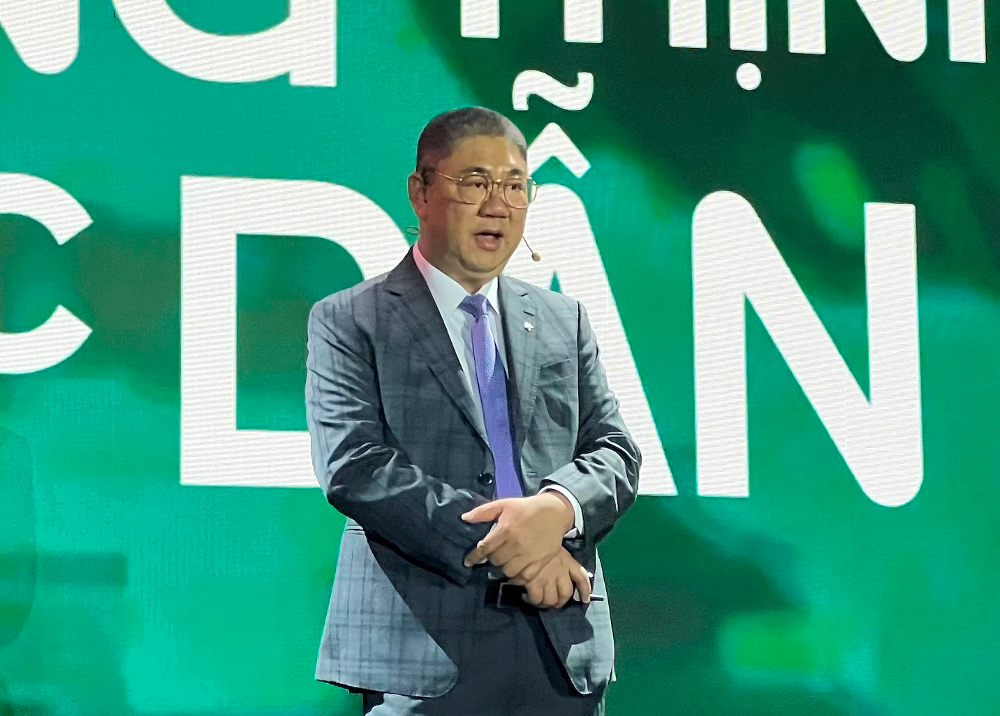 Tổng Giám đốc VPBankS: Mức giá IPO 33.900 đồng/cp vẫn “dưới giá trị thực” của công ty