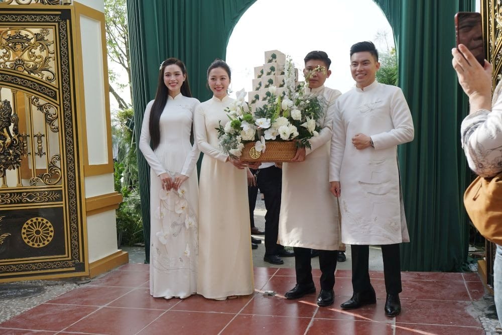 le-nap-tai-hoa-hau-d.jpg
