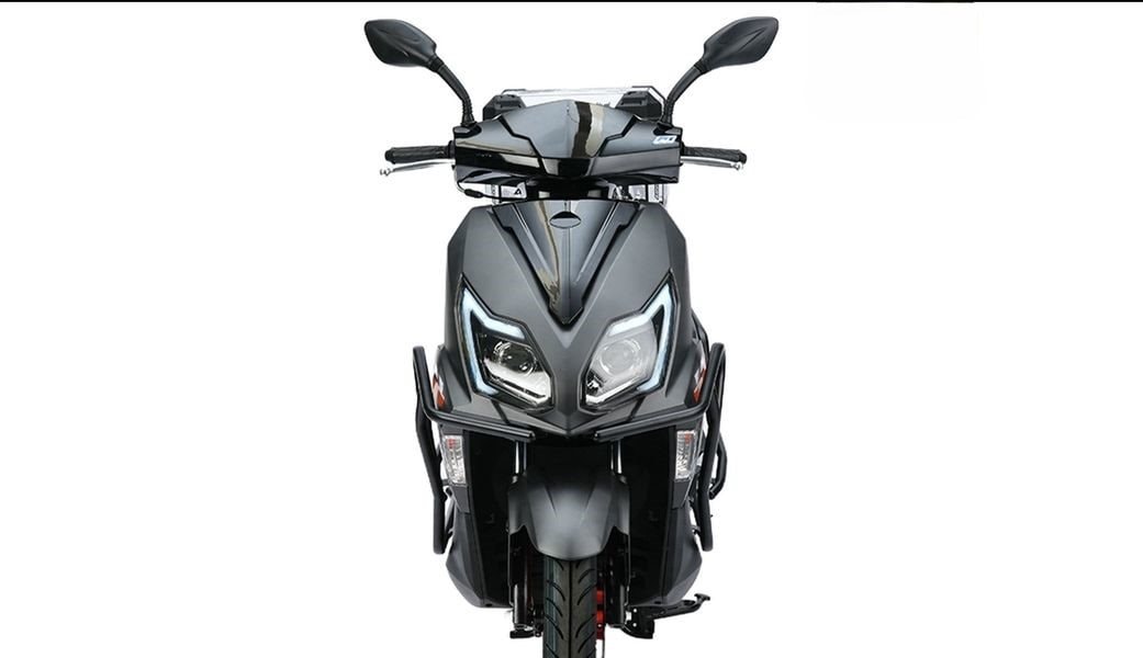 'Kẻ thay thế' Honda Air Blade ra mắt: thiết kế cá tính, trang bị hiện đại, giá chỉ 22 triệu đồng rẻ ngang Wave Alpha